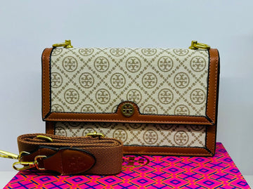 "Ladies' Purses in Multiple Colors: Stylish Options for Every Look"